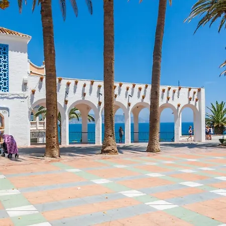 Estudio San Pablo Centro Canovas Nerja